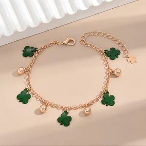 🌟Pick Any 2/$19 Sale St Patrick’s Day Bracelet